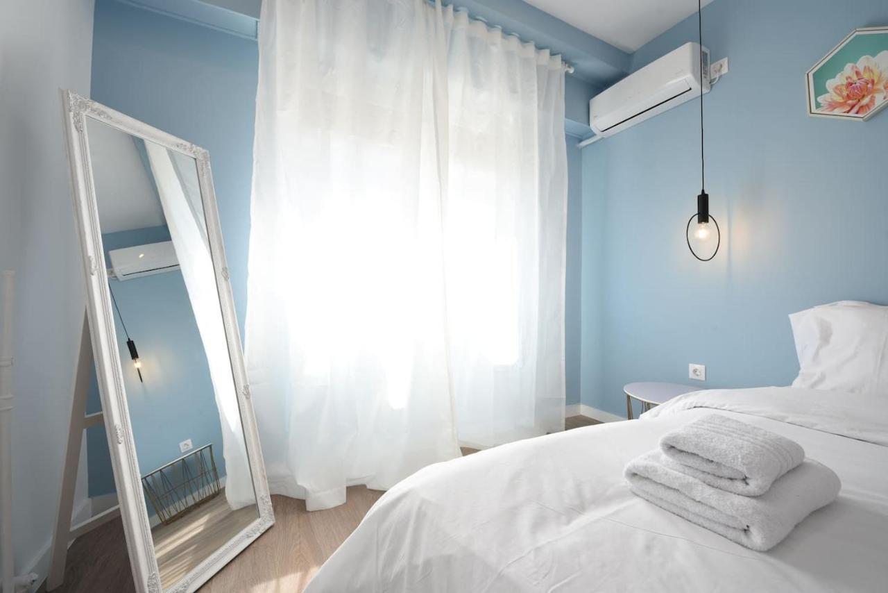 3 Mins Walking From Acropolis Atenas Exterior foto